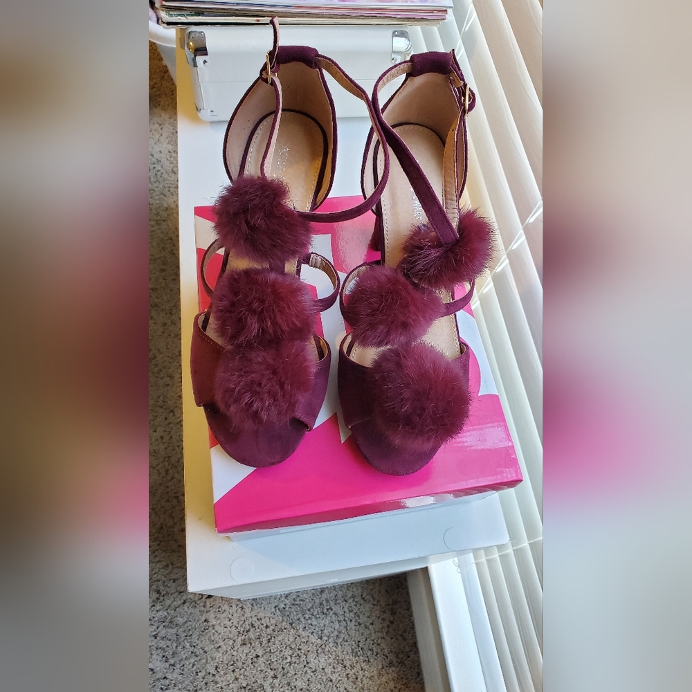 Elegant Burgundy Heels with Plush Pom-Pom and Ankle Straps